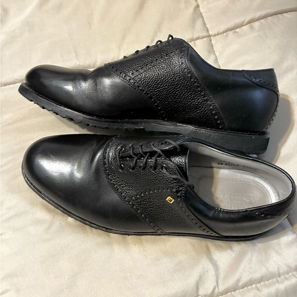 Footjoy Classics Black Leather Spikeless Golf Shoes Mens 12.5 D Style 51464 USA - Picture 2 of 6